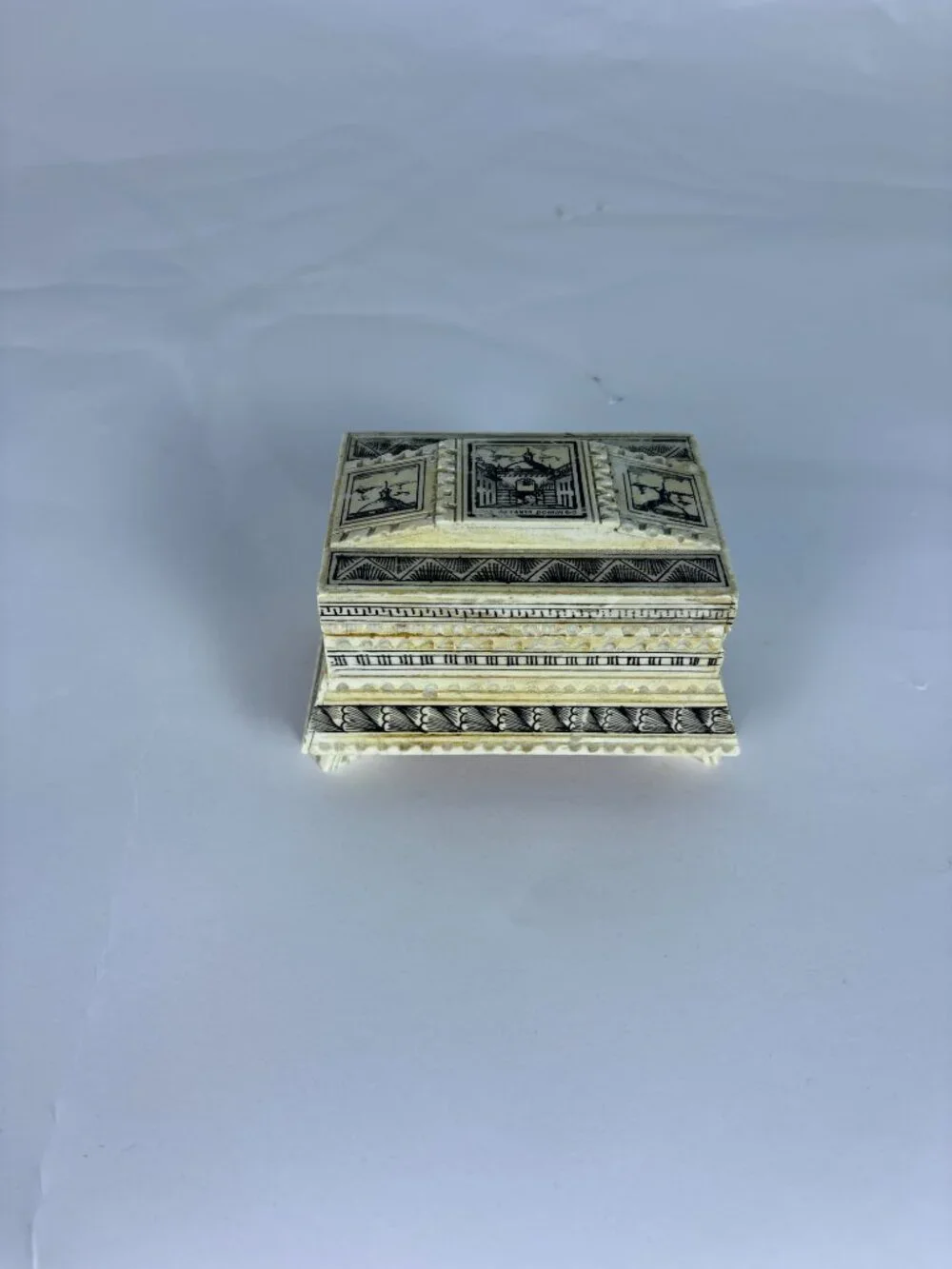 Vintage Faux Ivory Trinket Box Santo Domingo Keepsake Box Resin Jewelry Box Foot